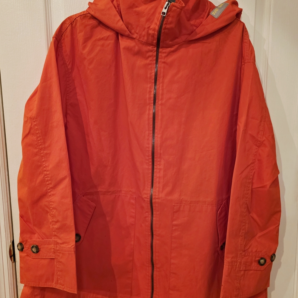 WE-AR4 Red Rain Jacket NWT Original Price:450